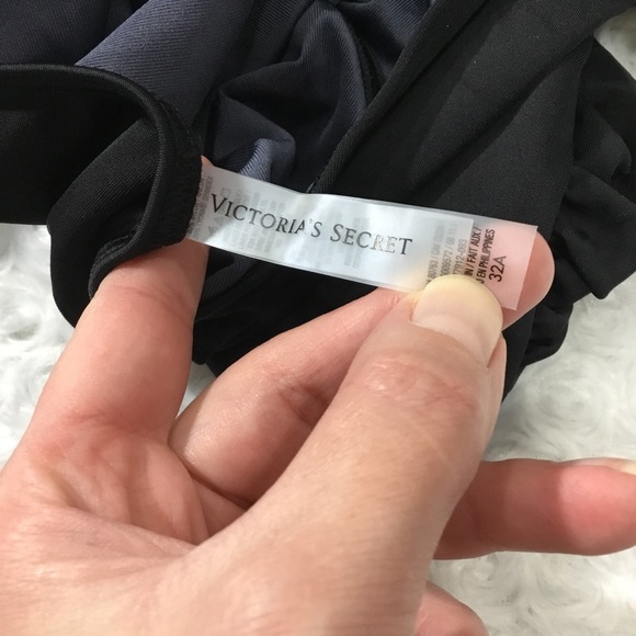 Victoria’s Secret Twist Bandeau Tie Back Retro One-piece Swimsuit Black 32A - Picture 13 of 16